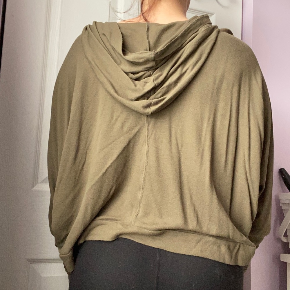 Batwing Sleeve Light Hoodie - Picture 3 of 5